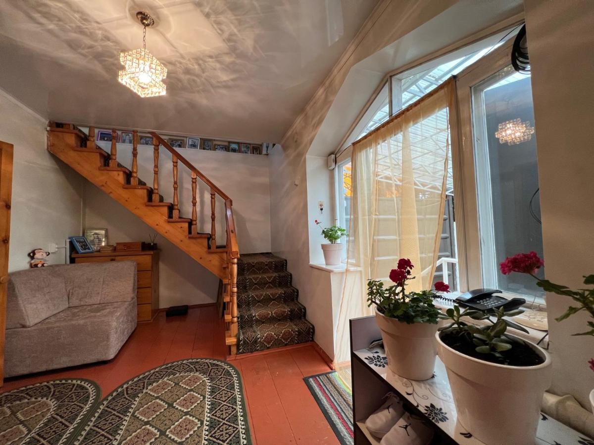 קראקול Hostel My House מראה חיצוני תמונה