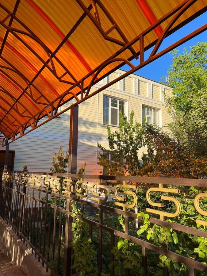 קראקול Hostel My House מראה חיצוני תמונה